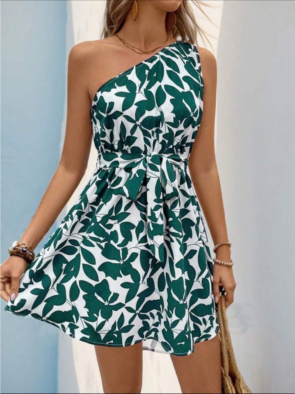 Breezaya women's asymmetrical green leaf print one-shoulder mini dress. Small.